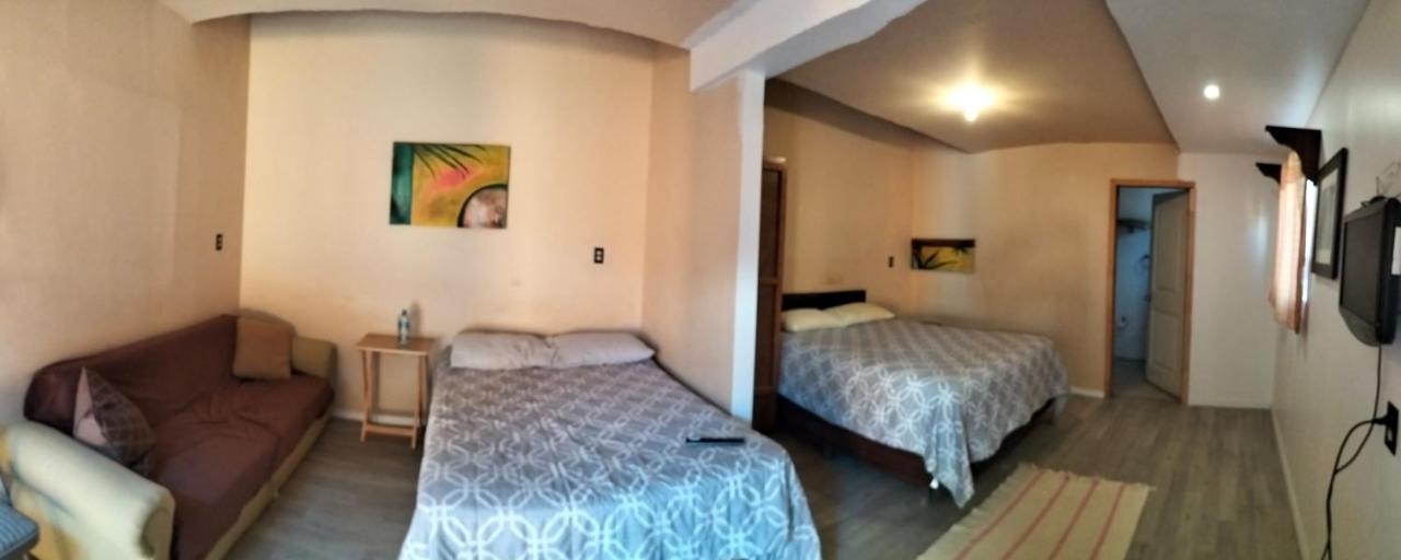 Casa Edka Hotel Енсенада Стая снимка